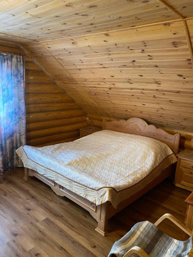 У Фёдера И Маргариты Nizhnya Hrabivnytsia Kültér fotó